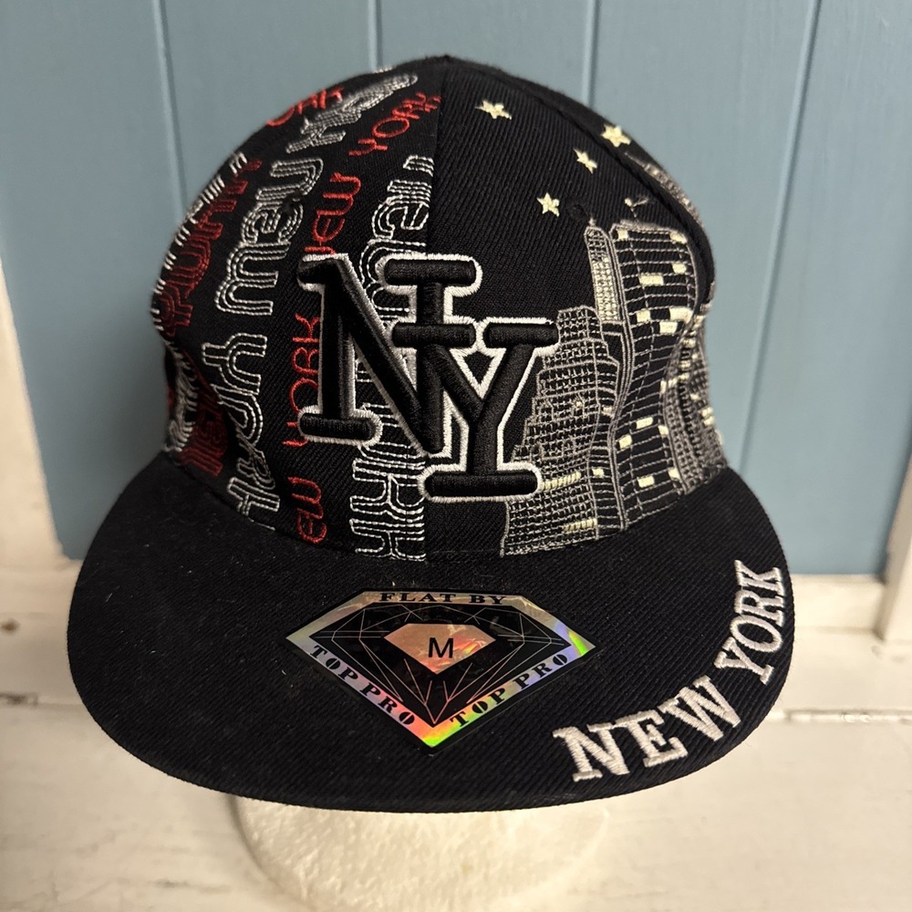 Vtg Flat Cap Top Pro New York NY City State All Over Embroidered Pattern Hat Med